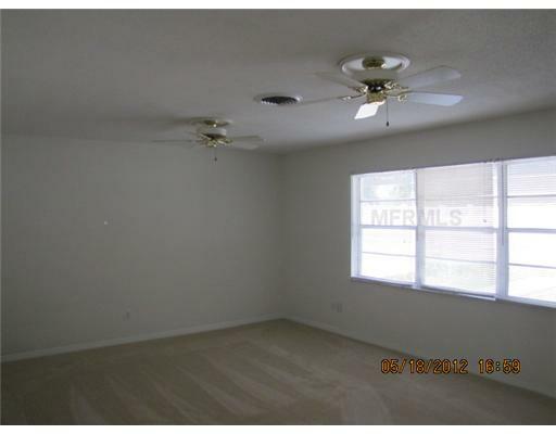 Property Photo:  862 Live Oak Lane  FL 32765 