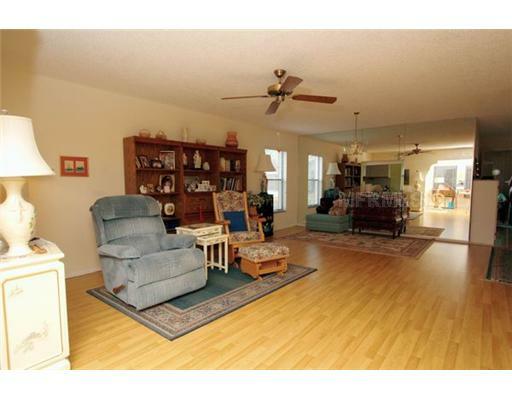 Property Photo:  4735 Oak Hill Drive 8  FL 34232 