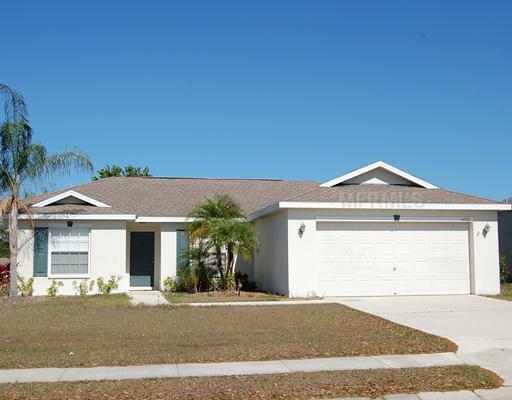 Property Photo:  4033 Kingsfield Drive  FL 34219 