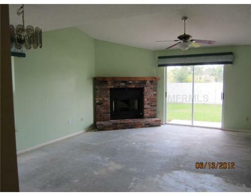 Property Photo:  801 Oak Manor Circle  FL 32825 