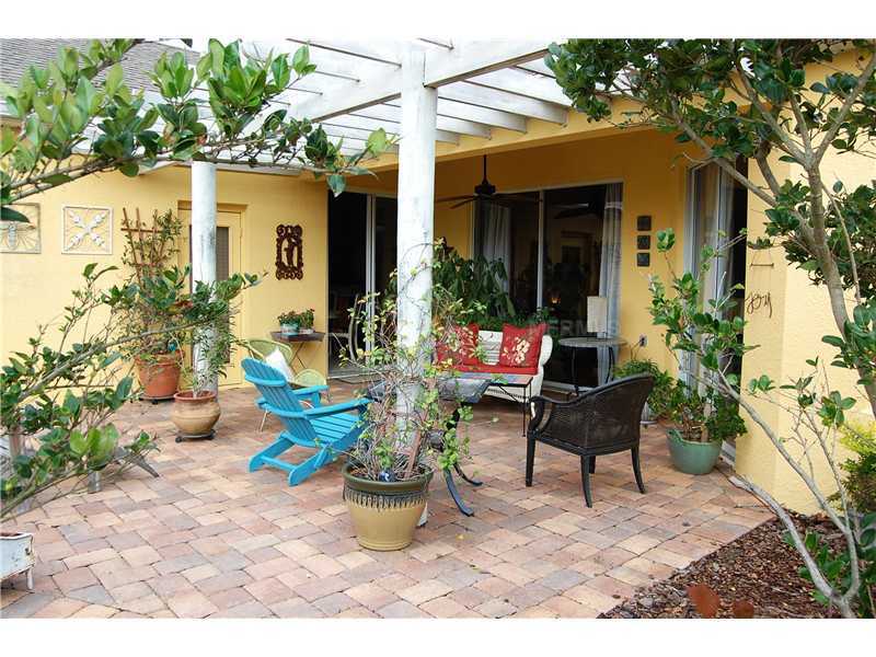 Property Photo:  316 Highbrooke Boulevard  FL 34761 