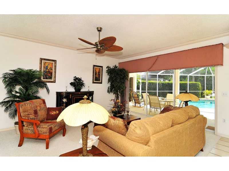 Property Photo:  8133 Shadow Pine Way  FL 34238 