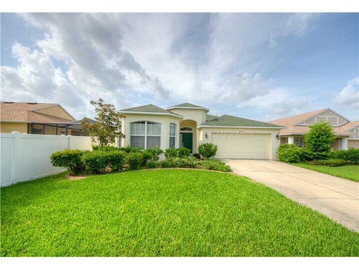 Property Photo: 2520 Peekskill Road FL 33594