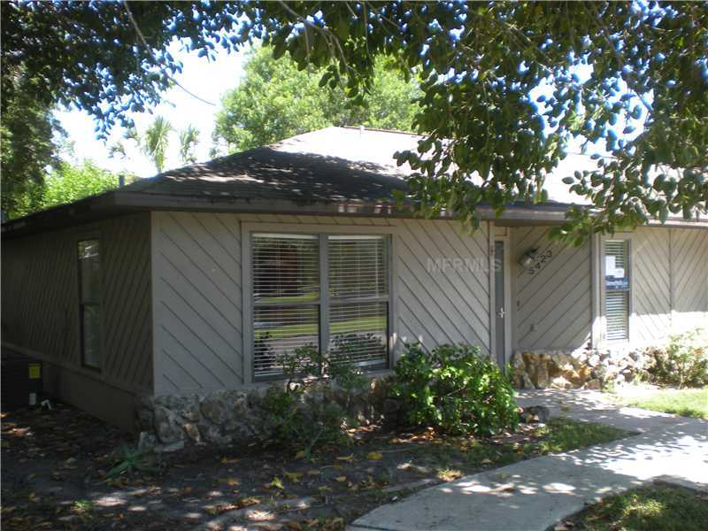 Property Photo: 5423 11th Street Circle E 5423 FL 34203