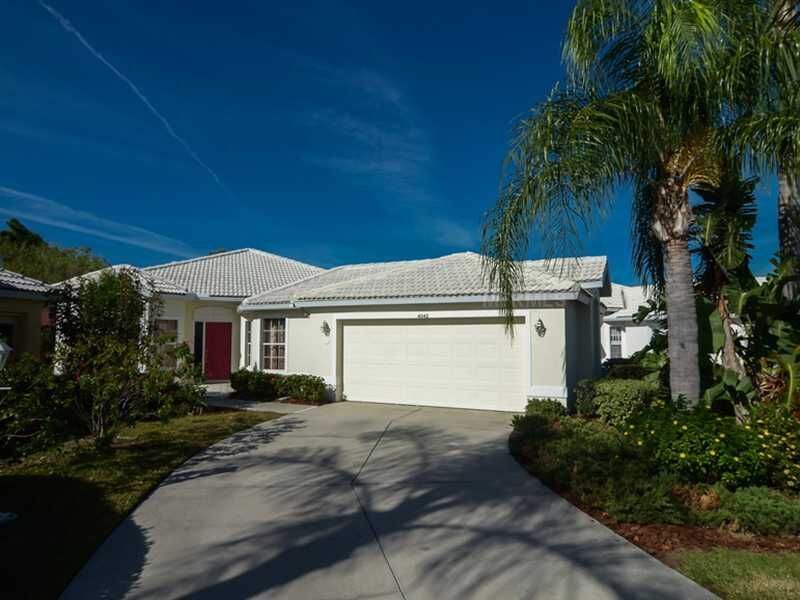 Property Photo: 4042 Via Mirada FL 34238