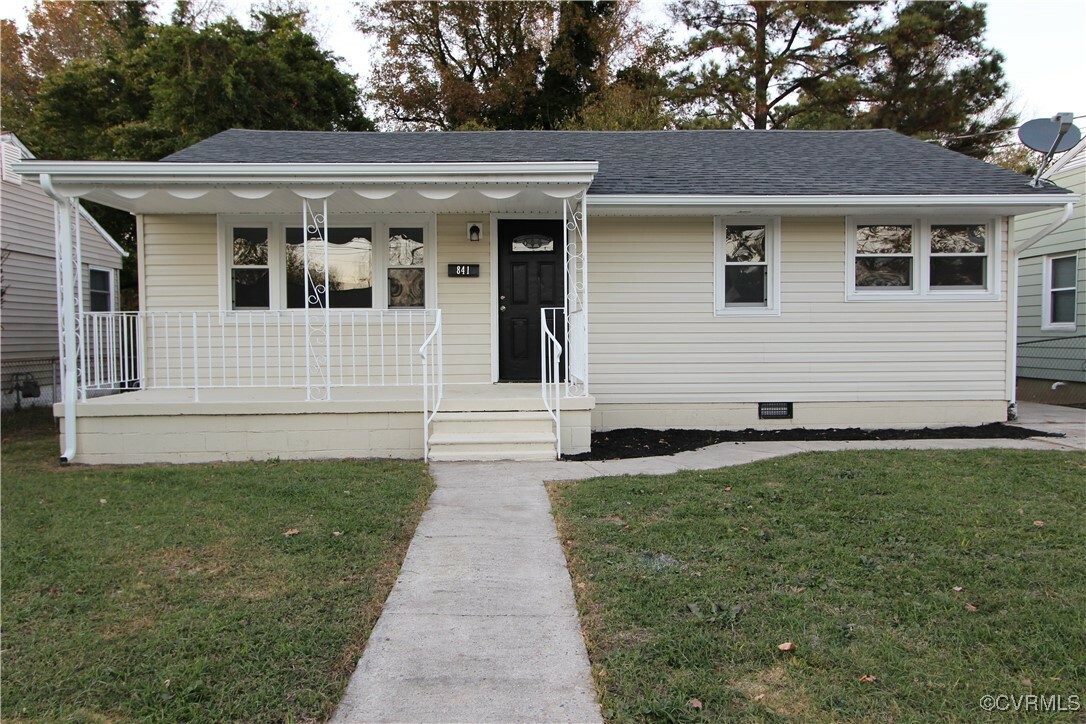 Property Photo:  841 Fort Henry Street  VA 23803 