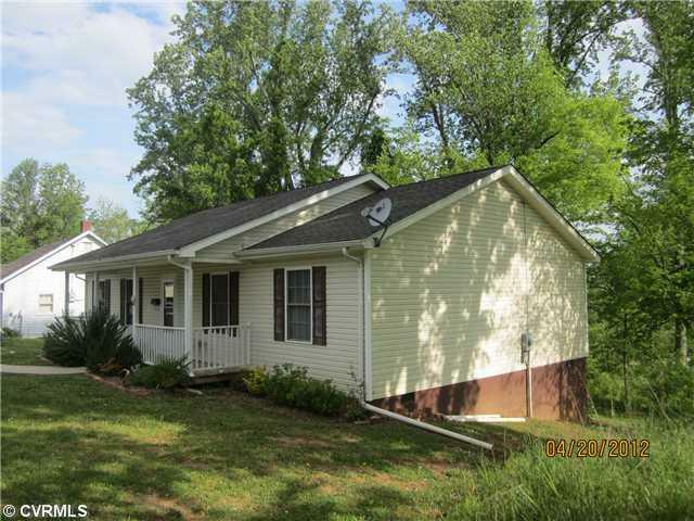 Property Photo:  708 Second St  VA 23901 