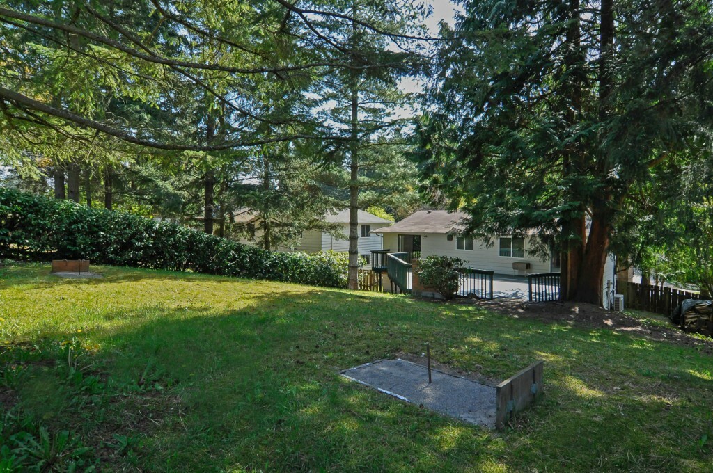 Property Photo:  5705 172nd Place SW  WA 98037 