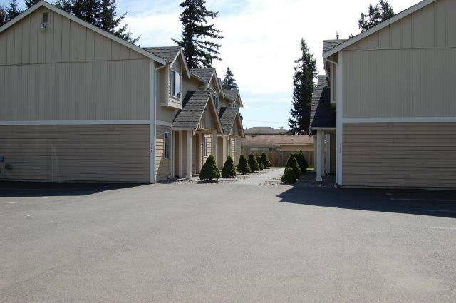 Property Photo:  108 174th St S  WA 98387 