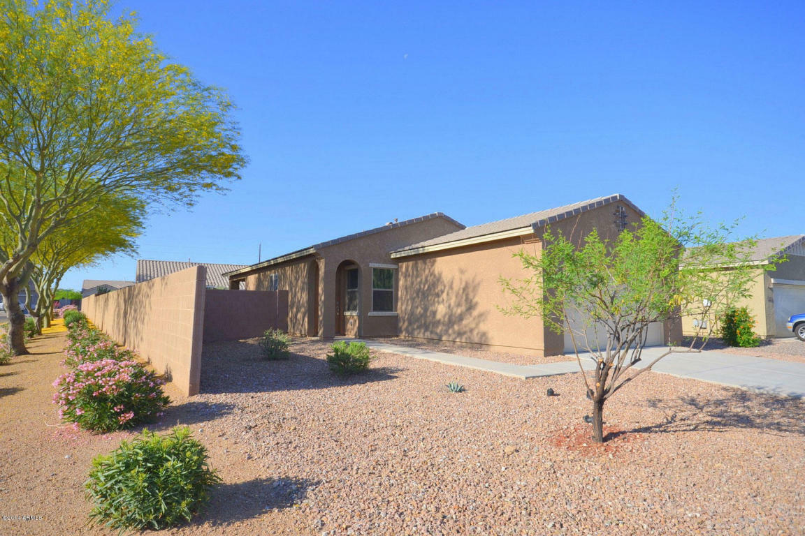 Property Photo:  723 W Dana Drive  AZ 85143 