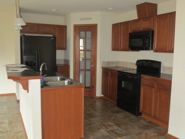 Property Photo: 216 92nd St SW WA 98204
