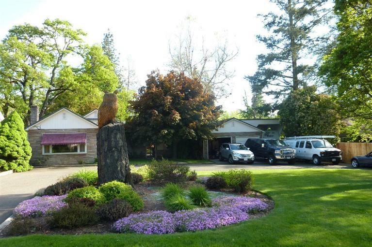Property Photo: 1608 Crown Avenue OR 97504