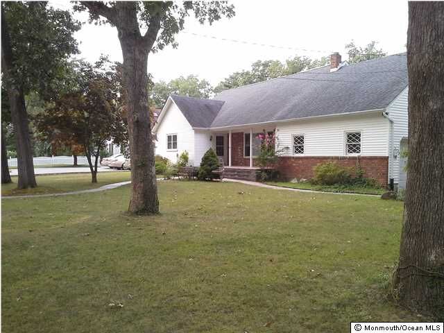 Property Photo: 43 Shady Nook Drive NJ 08755