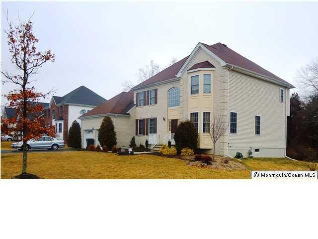 Property Photo:  5 Phoenix Court  NJ 08527 