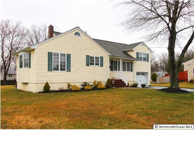 Property Photo:  15 E Kenneth Ter  NJ 07748 