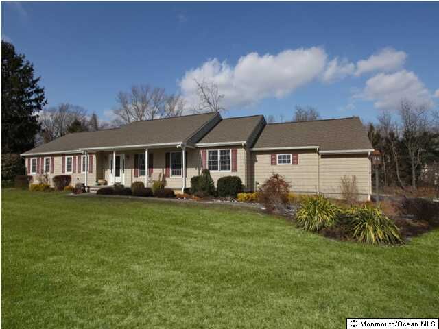 Property Photo:  28 Colonial Ter  NJ 07722 