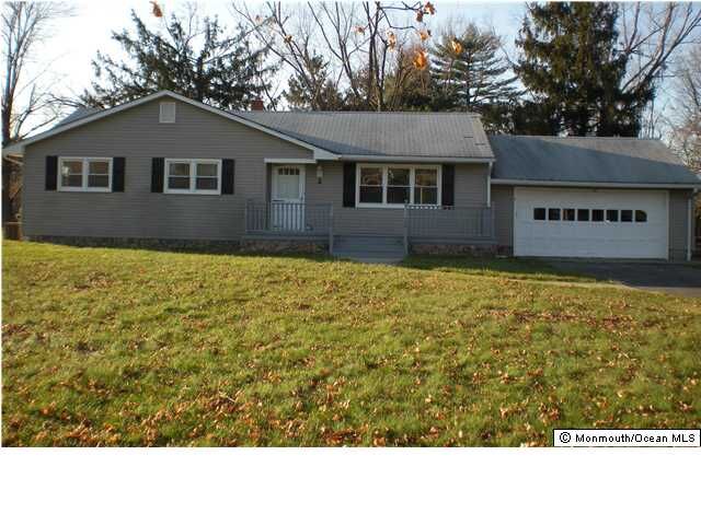 Property Photo:  2 Duchess Court  NJ 07728 