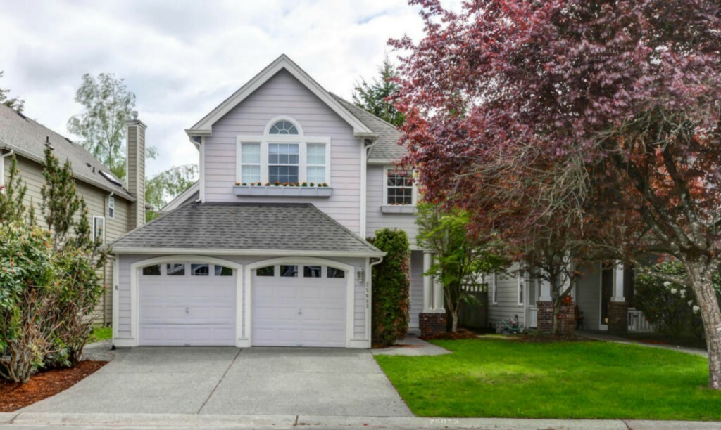 Property Photo:  25033 SE 42nd St  WA 98029 