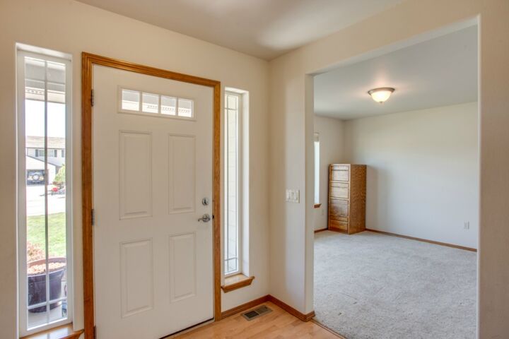 Property Photo:  1834 Jolen Dr  WA 98801
