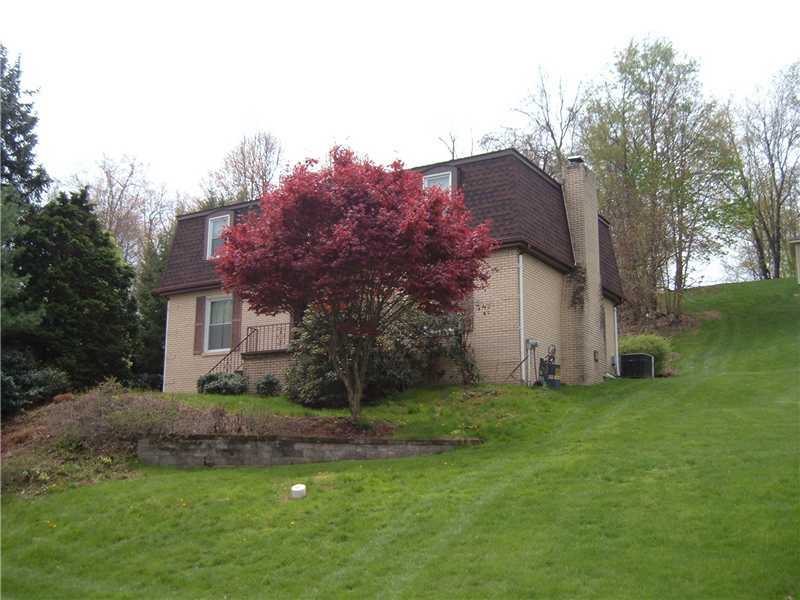 Property Photo: 148 Terrace Ct PA 15085