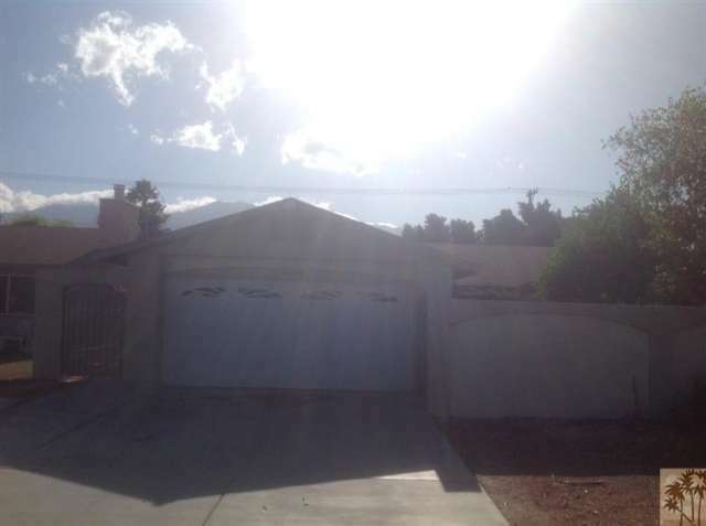 Property Photo:  30675 Avenida Alvera  CA 92234 