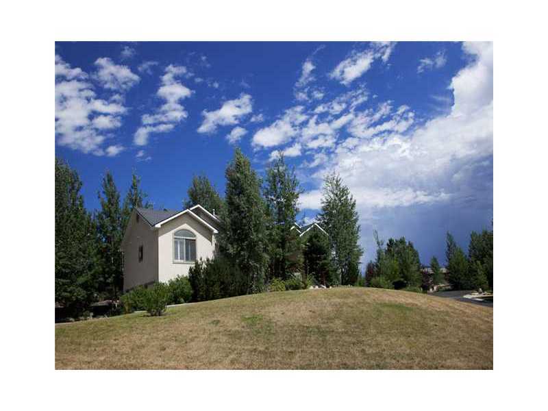 Property Photo:  8771 N Lone Pine Court  UT 84098 