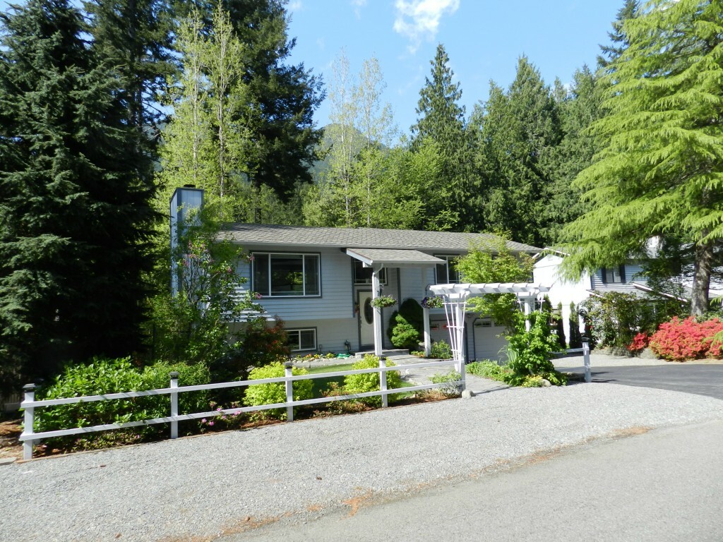 Property Photo:  45506 SE Tanner Rd  WA 98045 