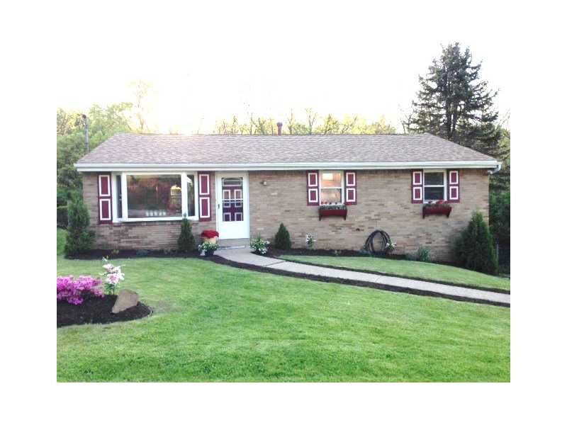 Property Photo:  907 Cimarron Drive  PA 15235 