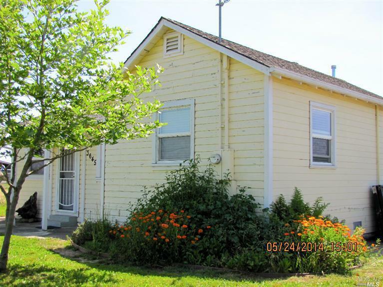 Property Photo:  3645 Walker Avenue  CA 95407 