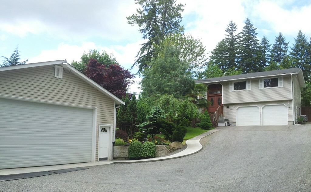 Property Photo:  7507 190th Ave E  WA 98391 