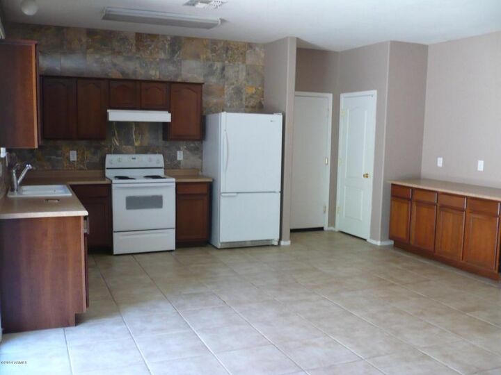 Property Photo:  10045 W Williams Street  AZ 85353 