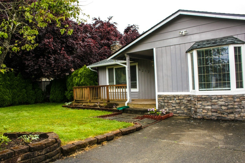 Property Photo:  6217 57th Ave NE  WA 98270 