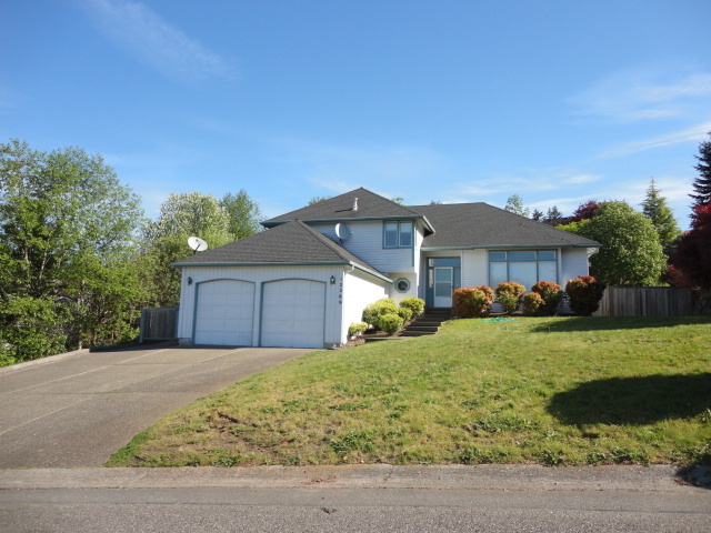 Property Photo: 12269 Ridgepoint Cir NW WA 98383