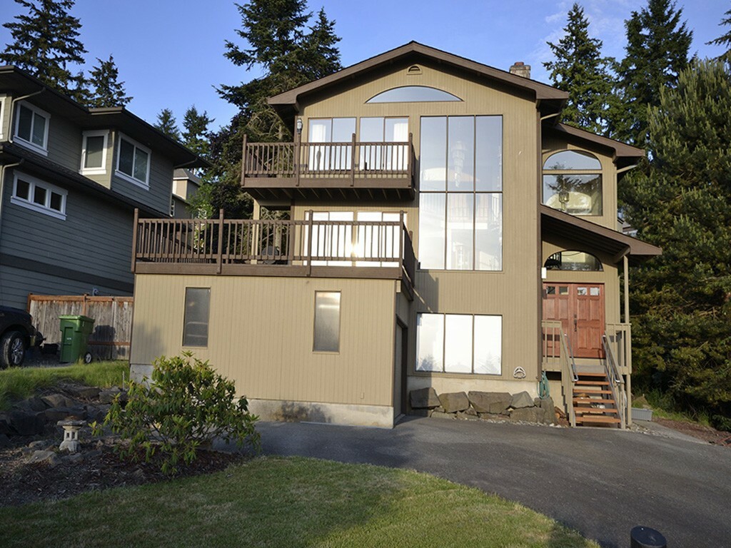 Property Photo:  10601 62 Place W  WA 98275 