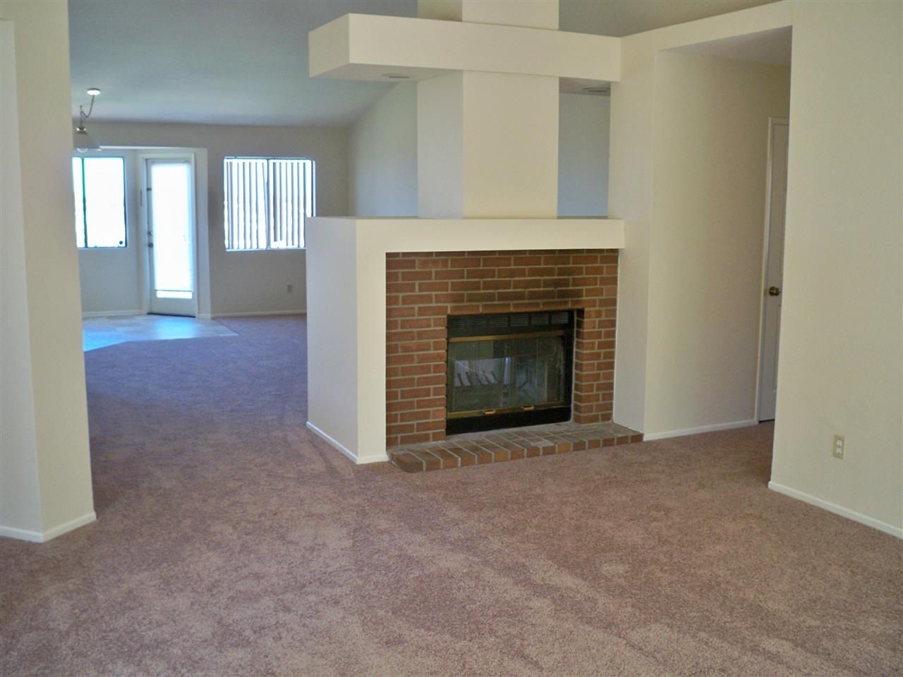 Property Photo: 1386 Clear Crest Circle CA 92084