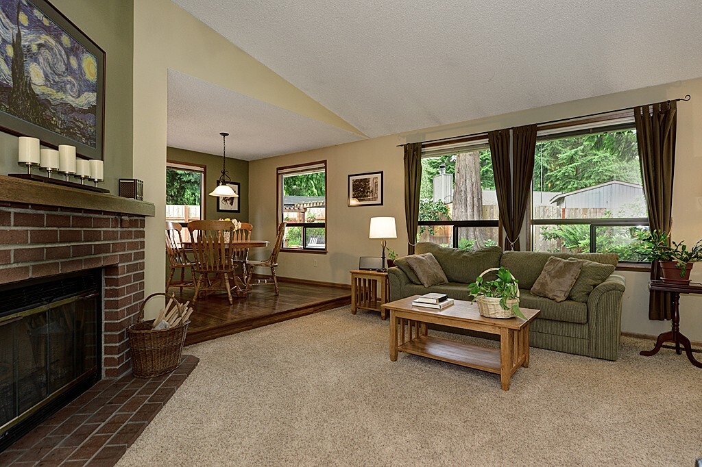 Property Photo:  22422 NE 12th Ct  WA 98074 