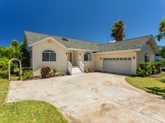 Property Photo:  68-1658 Alana St  HI 96738 