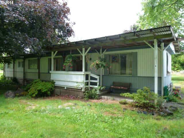 Property Photo: 10343 Mill Creek Rd OR 97325