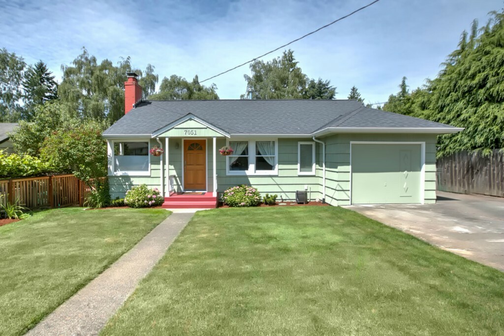 Property Photo:  7051 21st Ave NE  WA 98115 