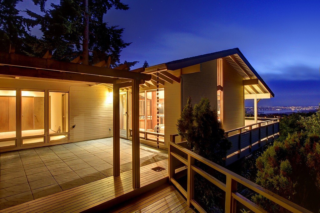 Property Photo: 5356 153rd Ave SE WA 98006