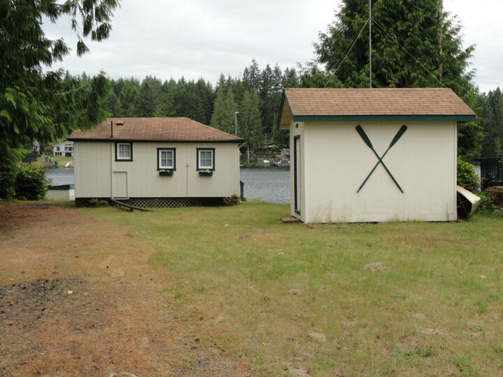 Property Photo:  380 E Benson Lake Dr  WA 98546 