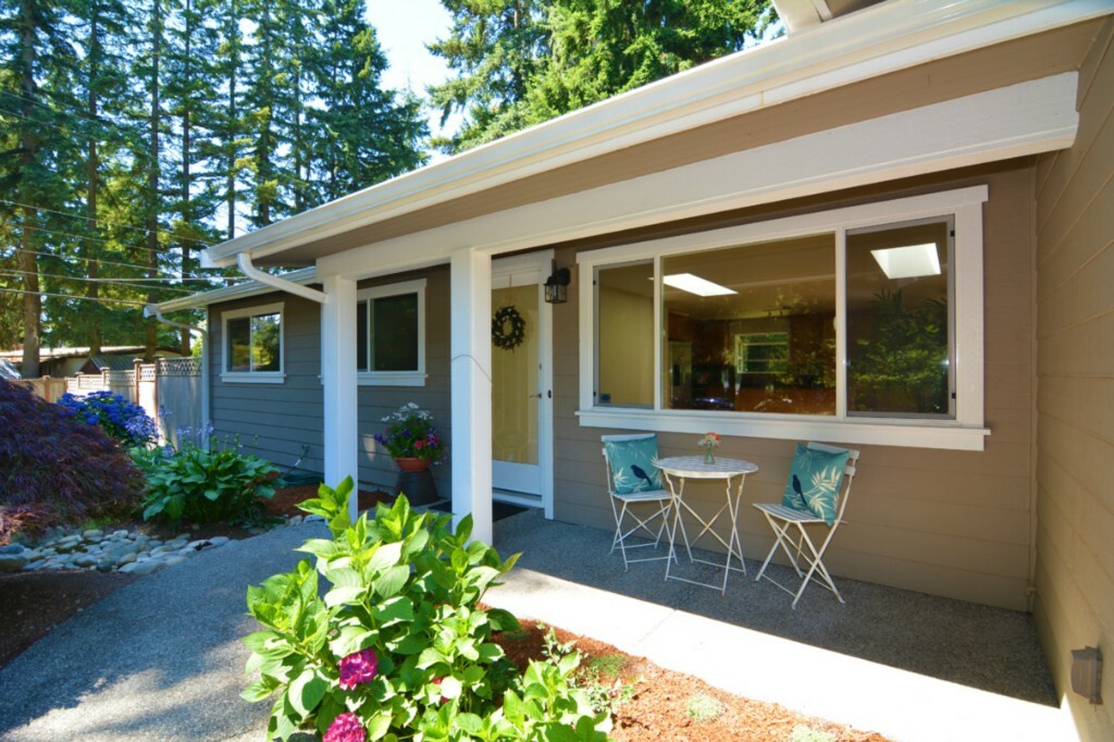 Property Photo:  19308 3rd Dr SE  WA 98012 