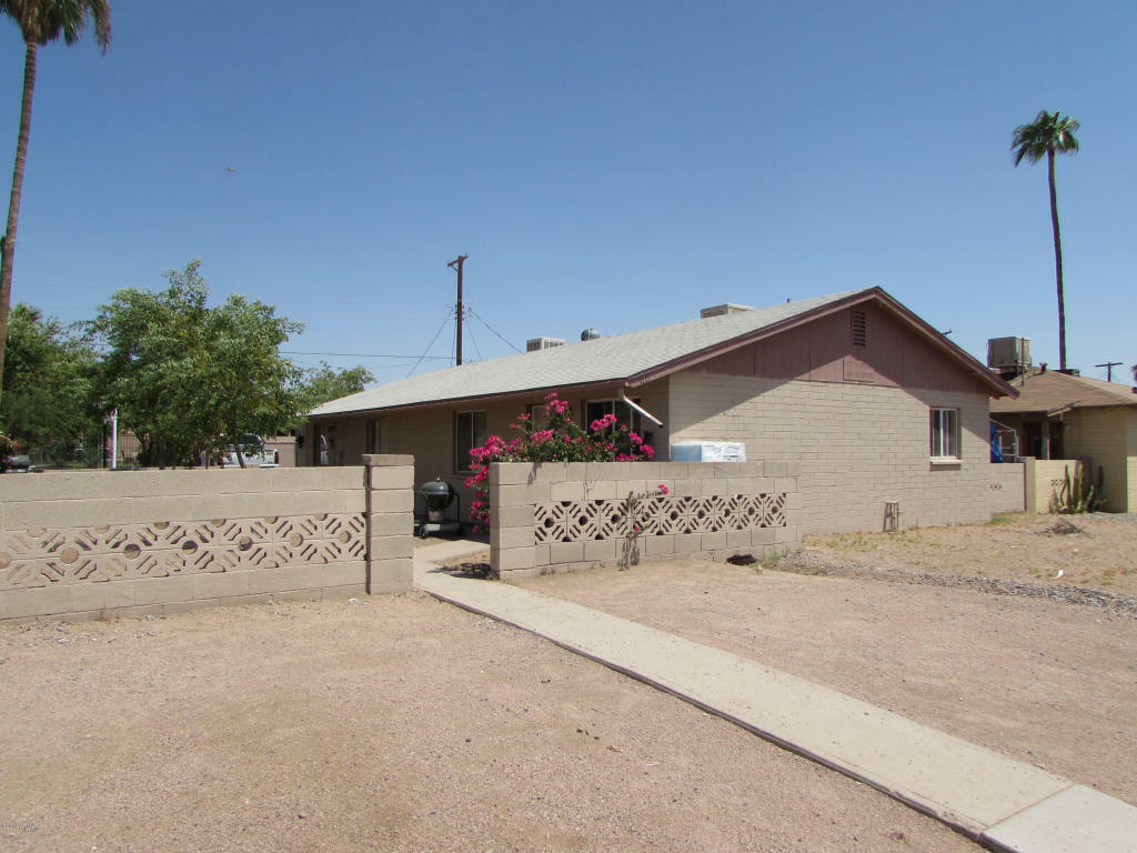 Property Photo:  1207 N 49th Street  AZ 85008 