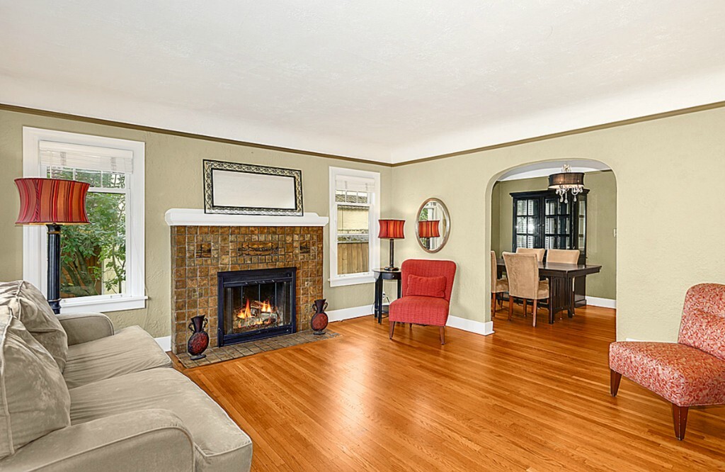Property Photo: 5765 25th Ave NE WA 98105