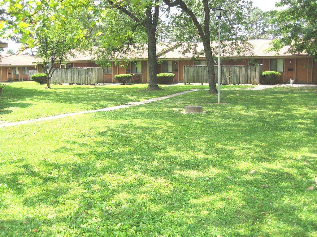 Property Photo:  907 W Heritage Drive  OH 43213 
