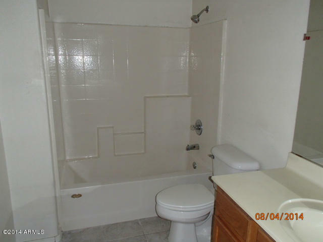 Property Photo:  64 N 63rd Street 18  AZ 85205 