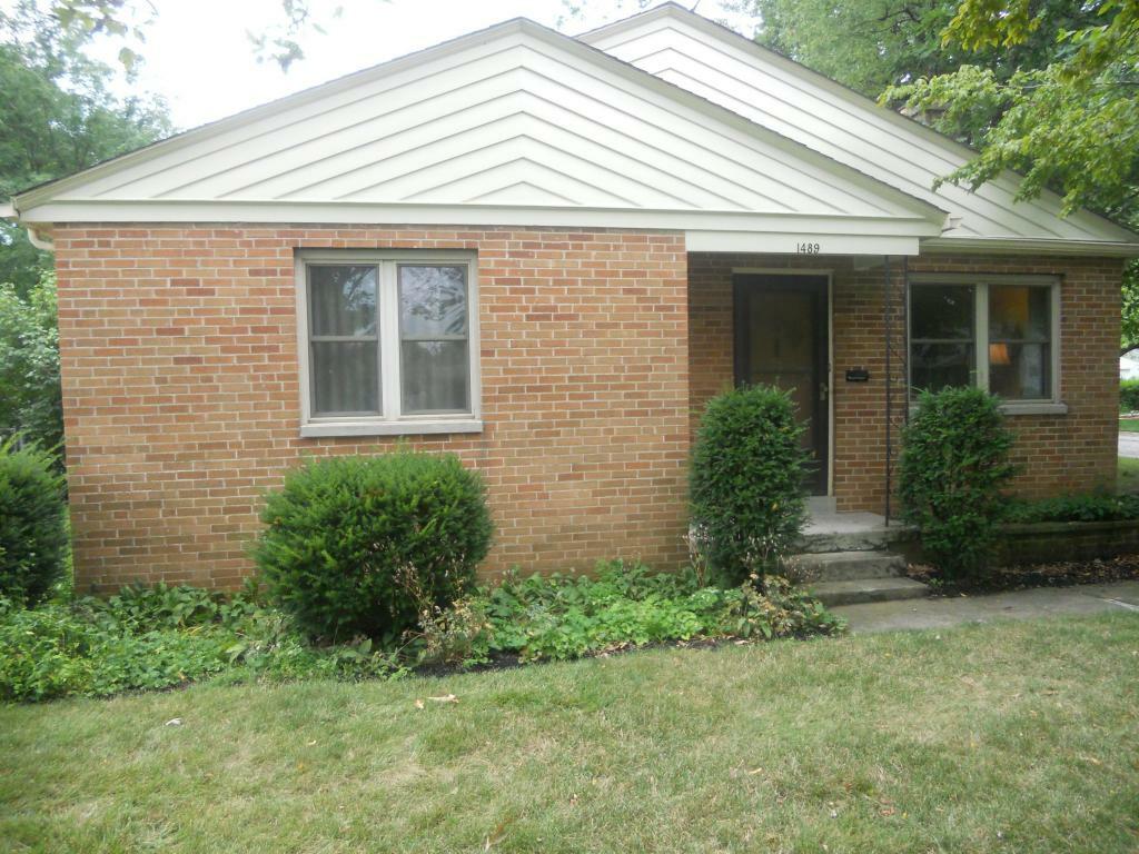 Property Photo:  1489 Westminster Drive  OH 43221 