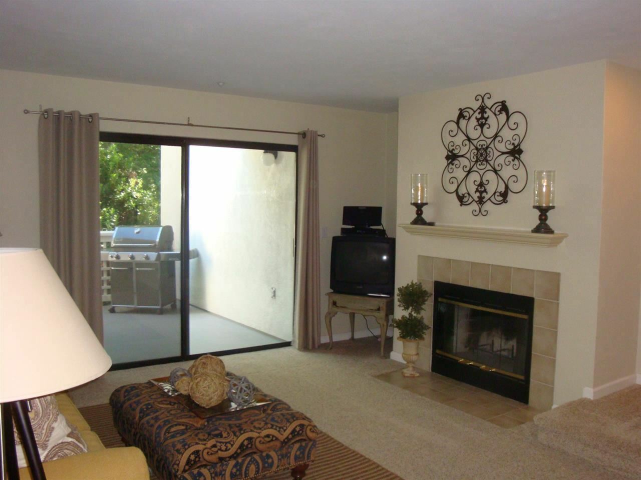 Property Photo:  2598 Oak Rd 284  CA 94597-7817 