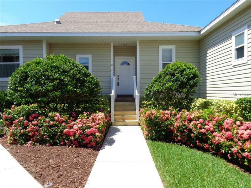 Property Photo:  1014 Caravel Court  FL 34689 