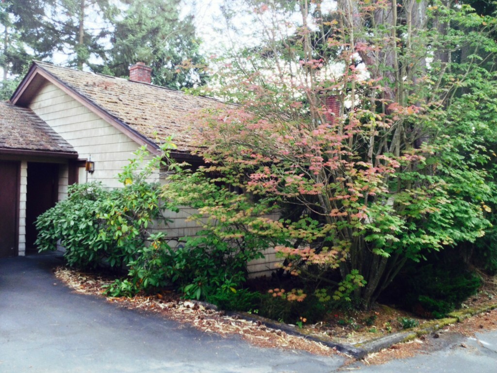 Property Photo: 3441 92nd Ave WA 98004